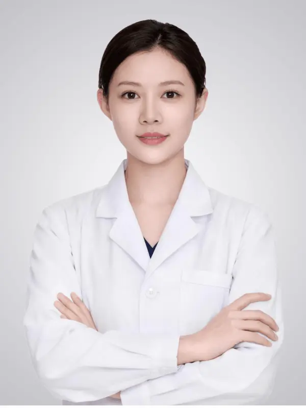 珠海牙醫黃曉敏