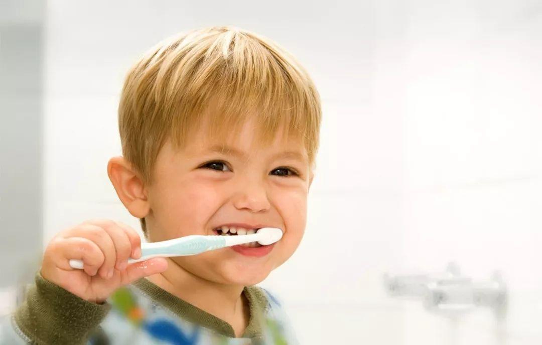 學齡前兒童口腔保健的特點有哪些？