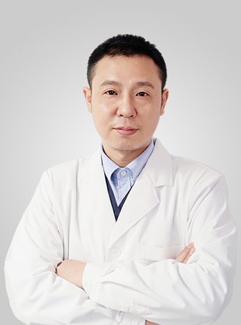 維港余誌清